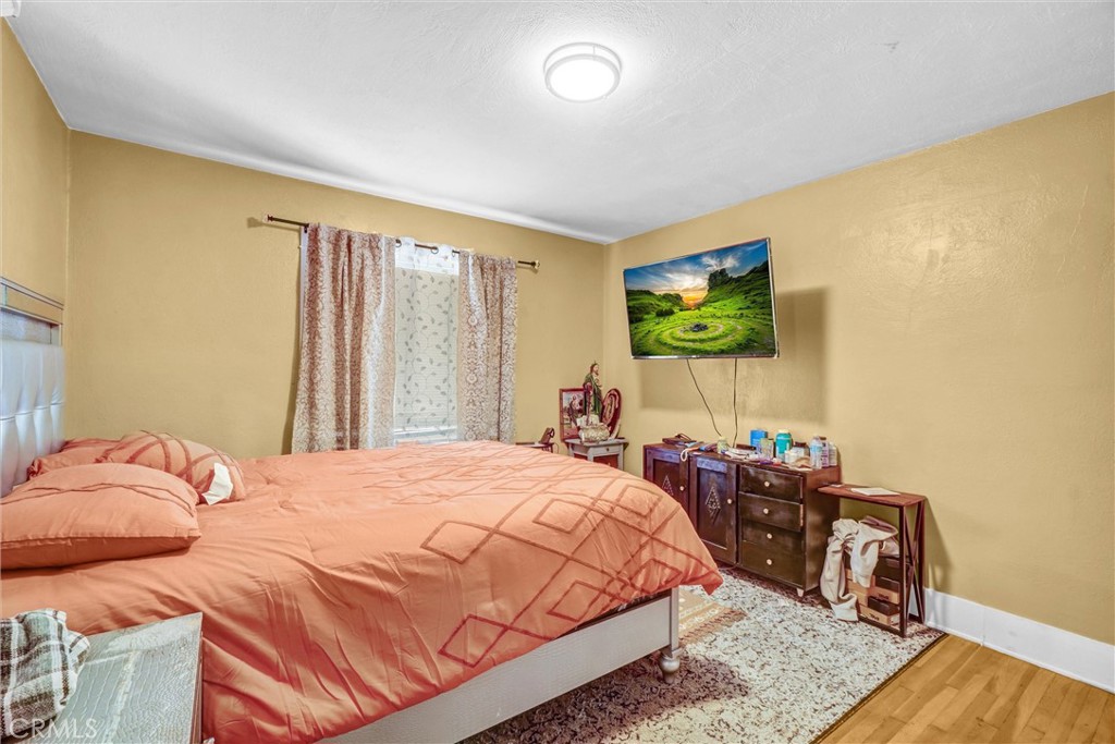 833 S Lemon Street Property Photo 12