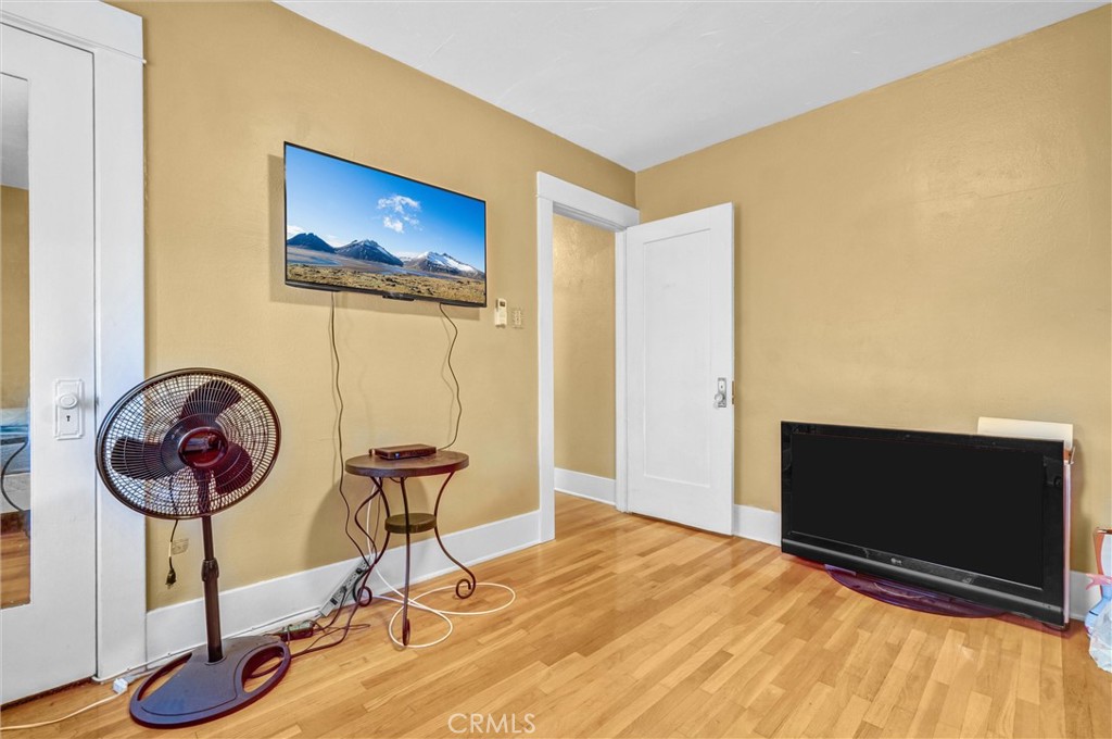 833 S Lemon Street Property Photo 15