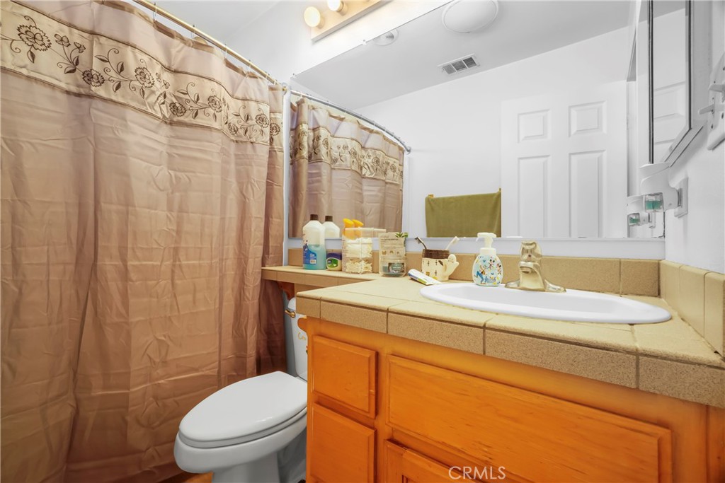 833 S Lemon Street Property Photo 39