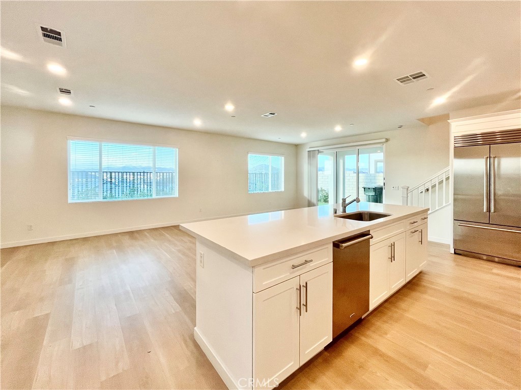 27237 Release Place Property Photo 8