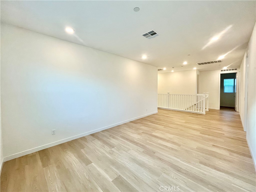 27237 Release Place Property Photo 13