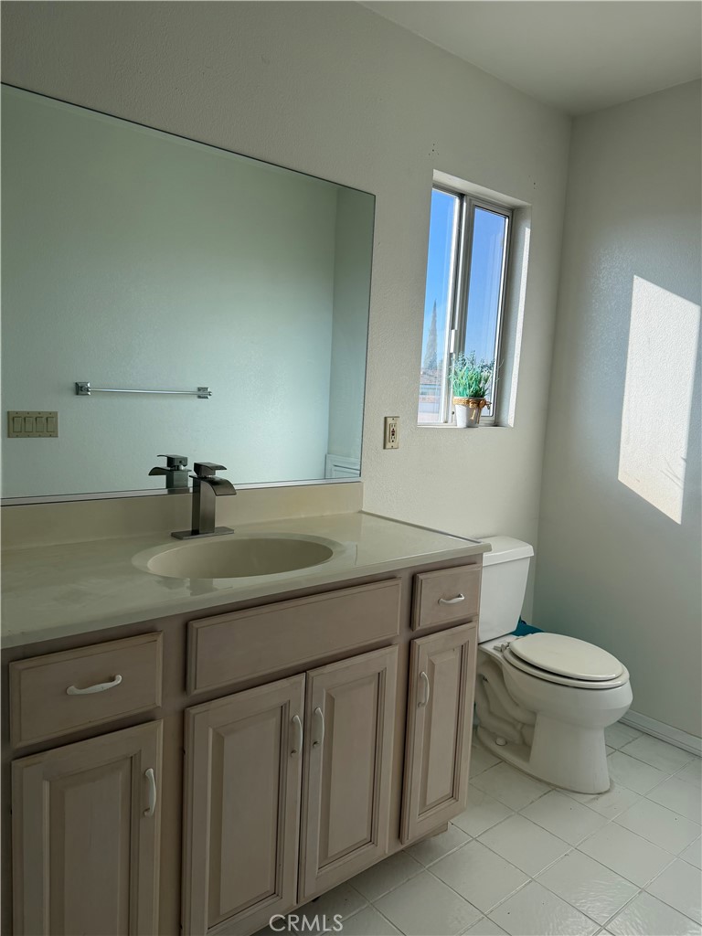 3135 Bartlett Property Photo 12