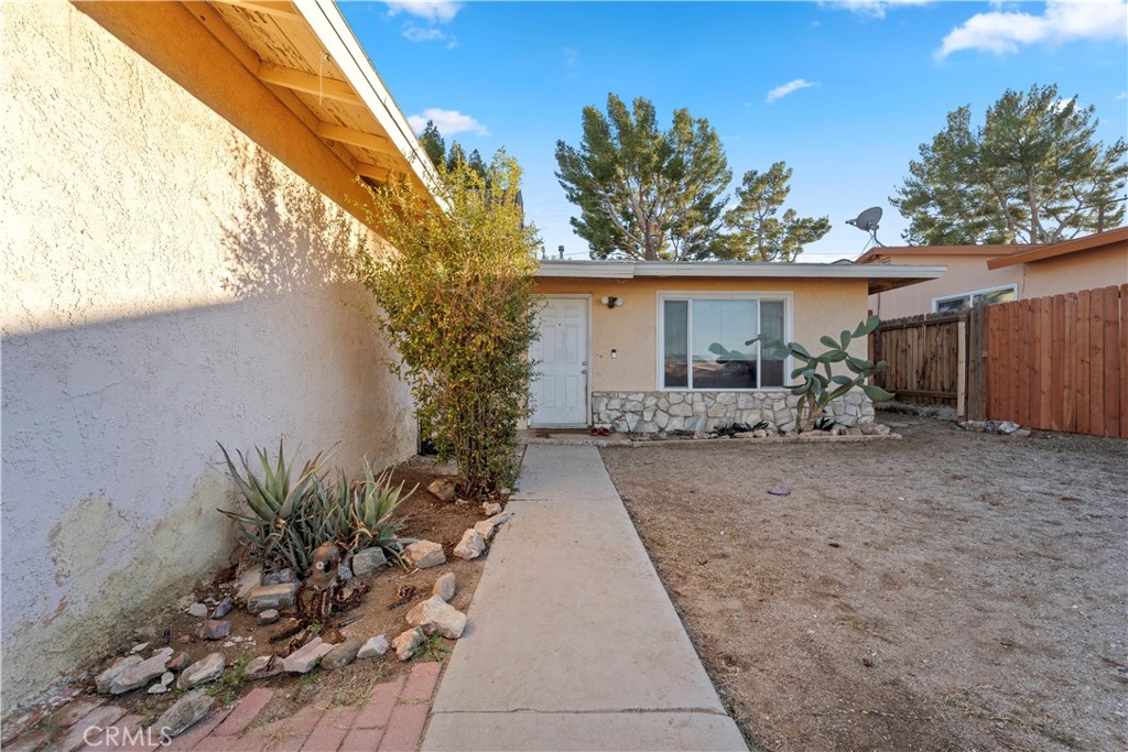 1820 Calico Property Photo 22