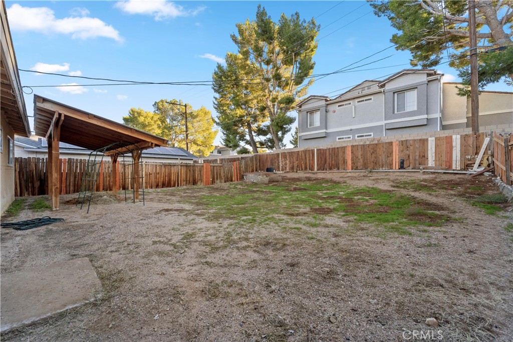 1820 Calico Property Photo 23