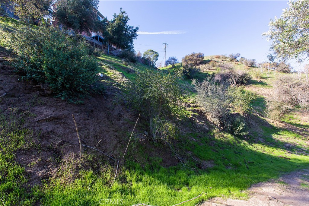 0 Undefined Property Photo 4
