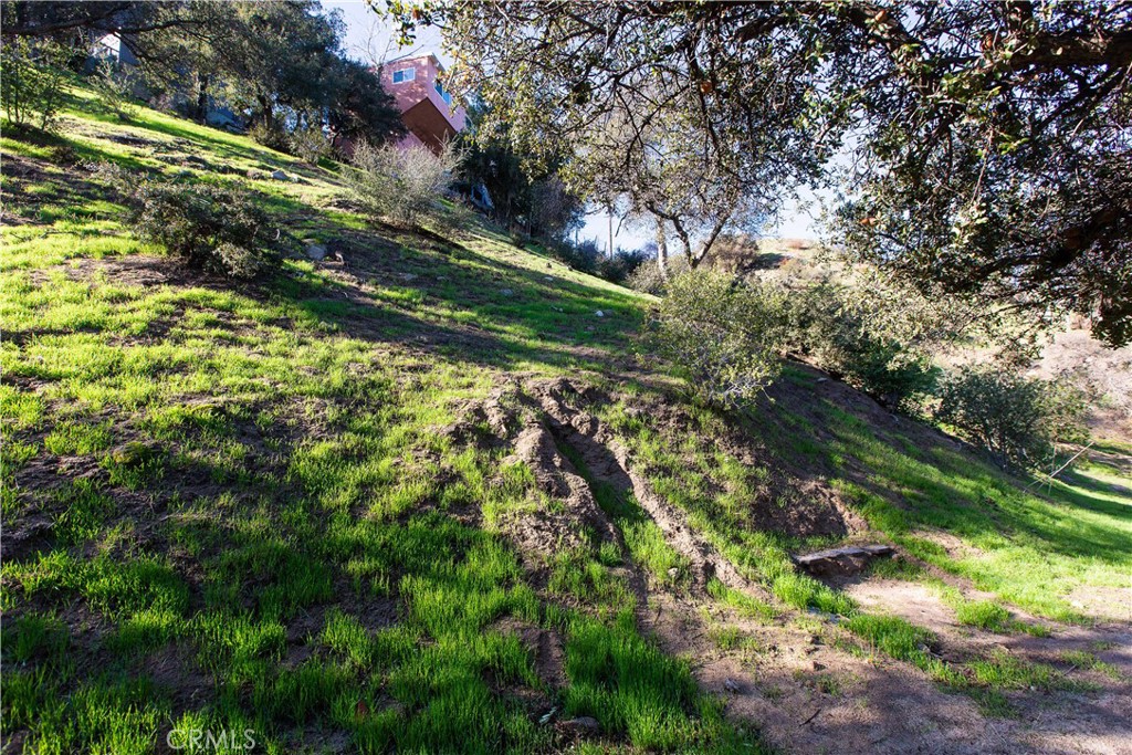 0 Undefined Property Photo 6