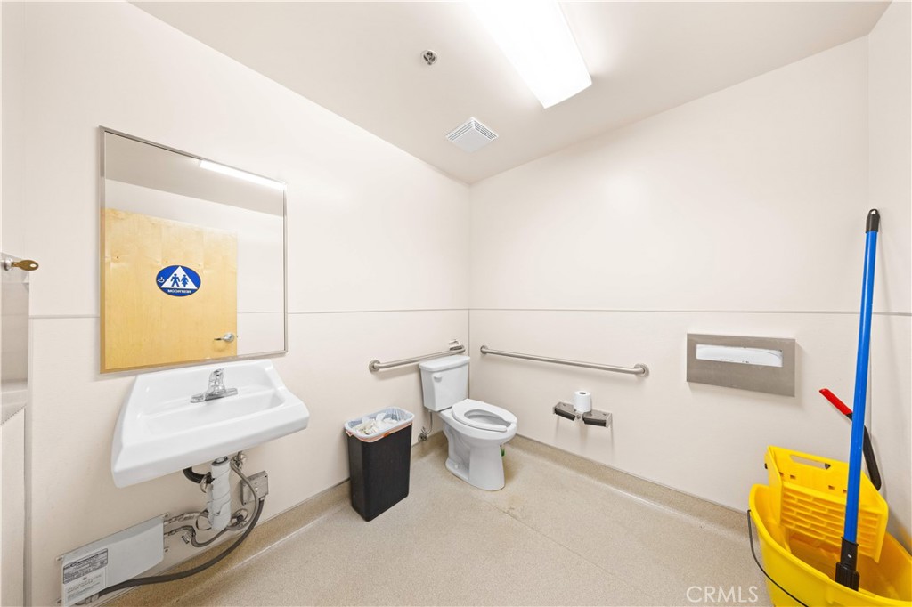 1795 E Holt 105 Property Photo 28
