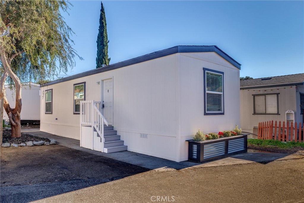 1255 Orcutt Road B14 Property Photo 1