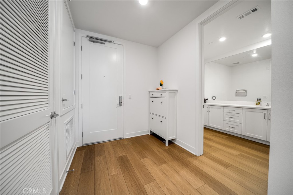 2202 Rivington Property Photo 3