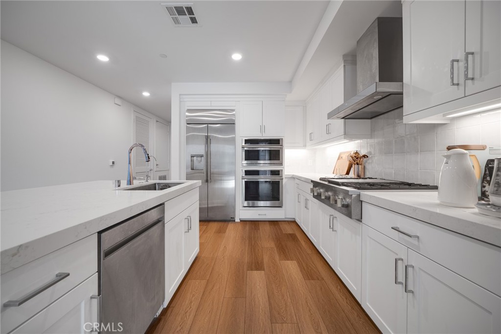 2202 Rivington Property Photo 6