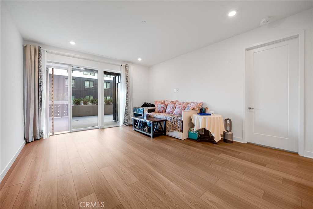 2202 Rivington Property Photo 7
