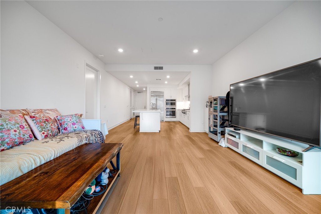 2202 Rivington Property Photo 9