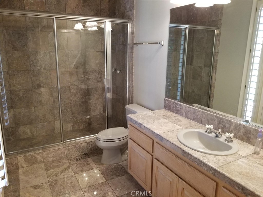 1568 Greens Drive Property Photo 13