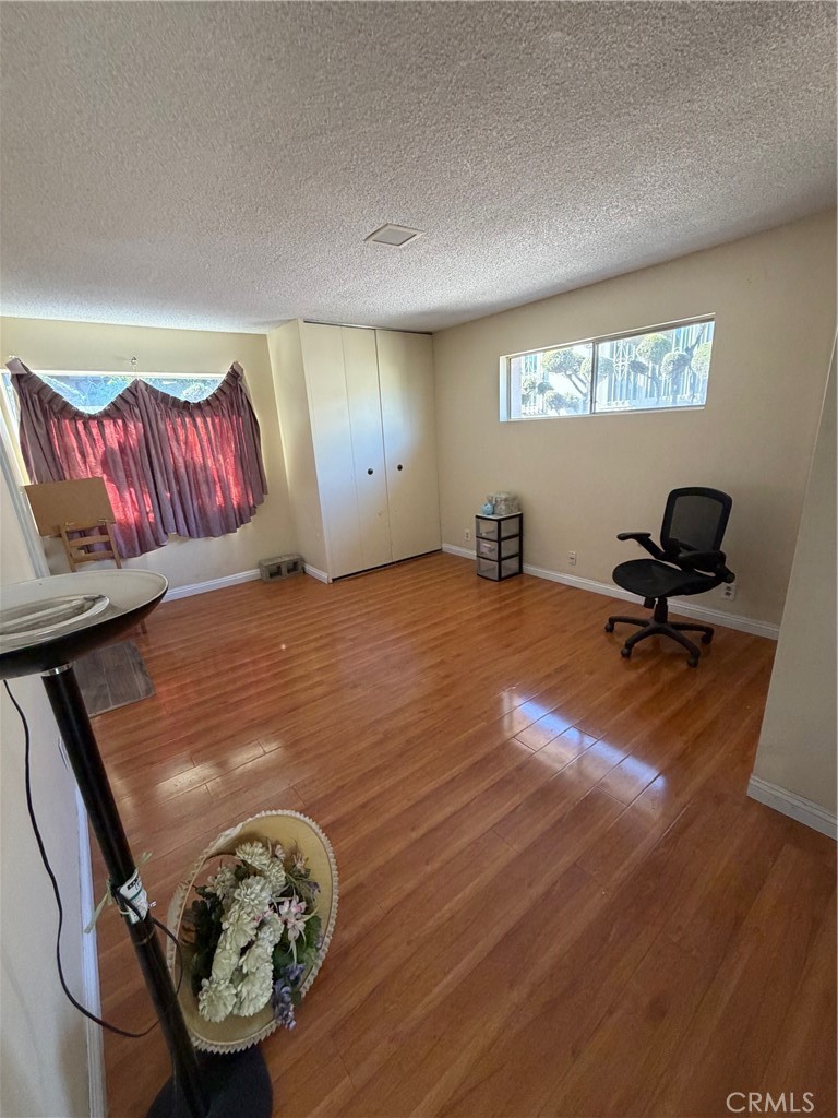 777 E Valley 10 Property Photo 5