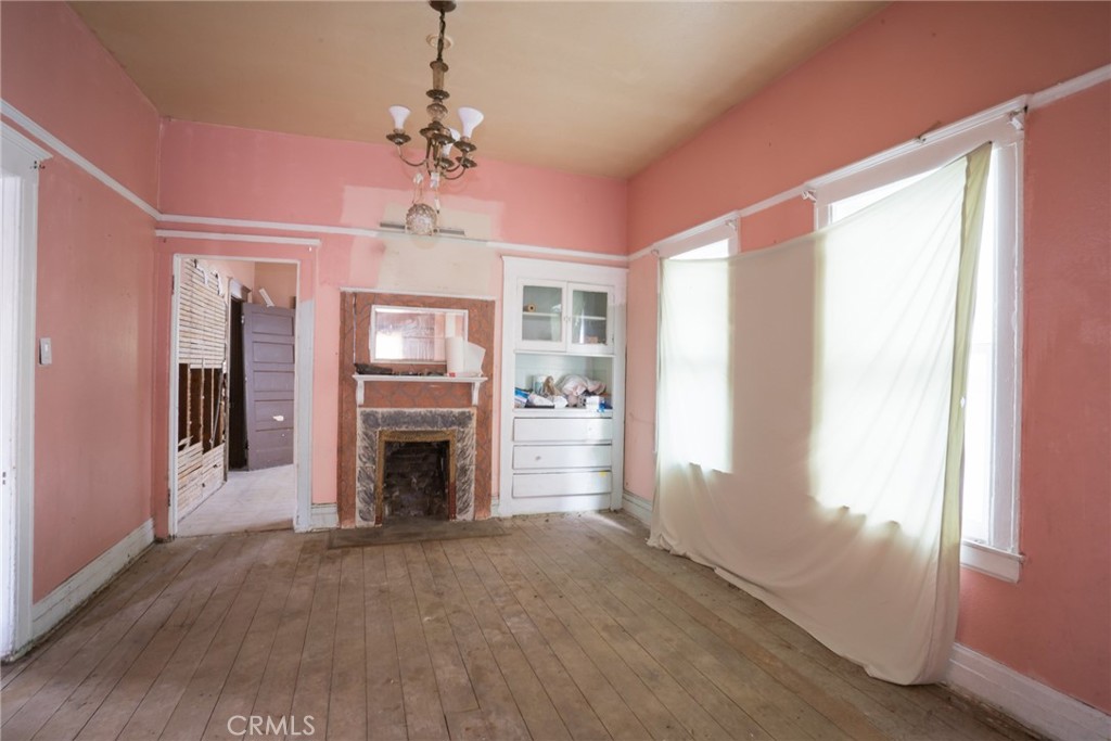 2126 Daly Property Photo 4