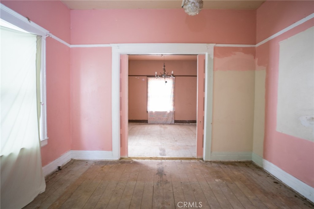 2126 Daly Property Photo 5