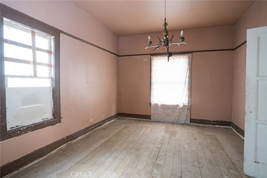 2126 Daly Property Photo 6