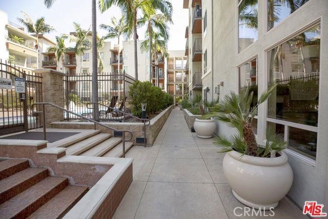100 S Alameda 159 Property Photo 38