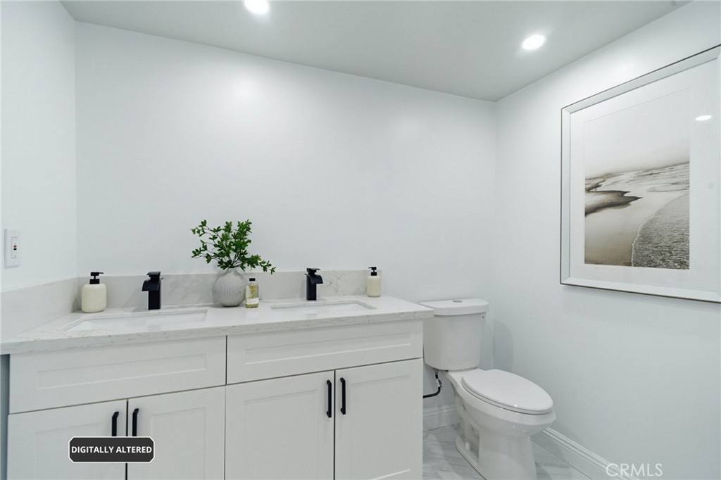 409 E Edgewater Property Photo 11