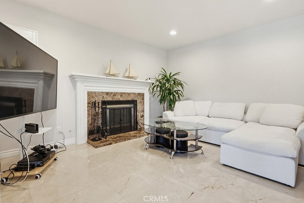 24303 Rimford Property Photo 9
