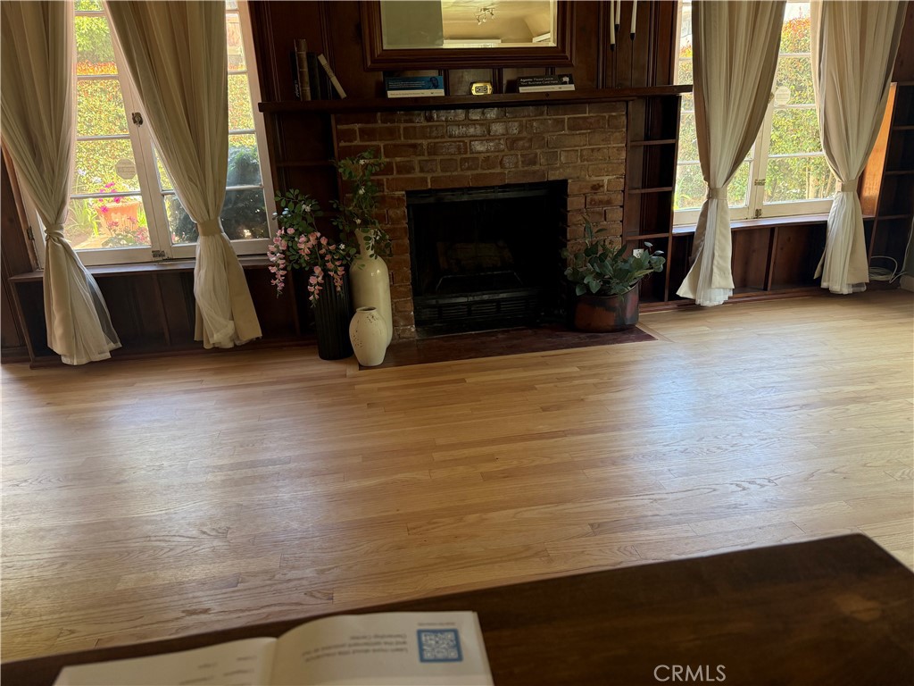 1437 Greenfield Avenue Property Photo 10