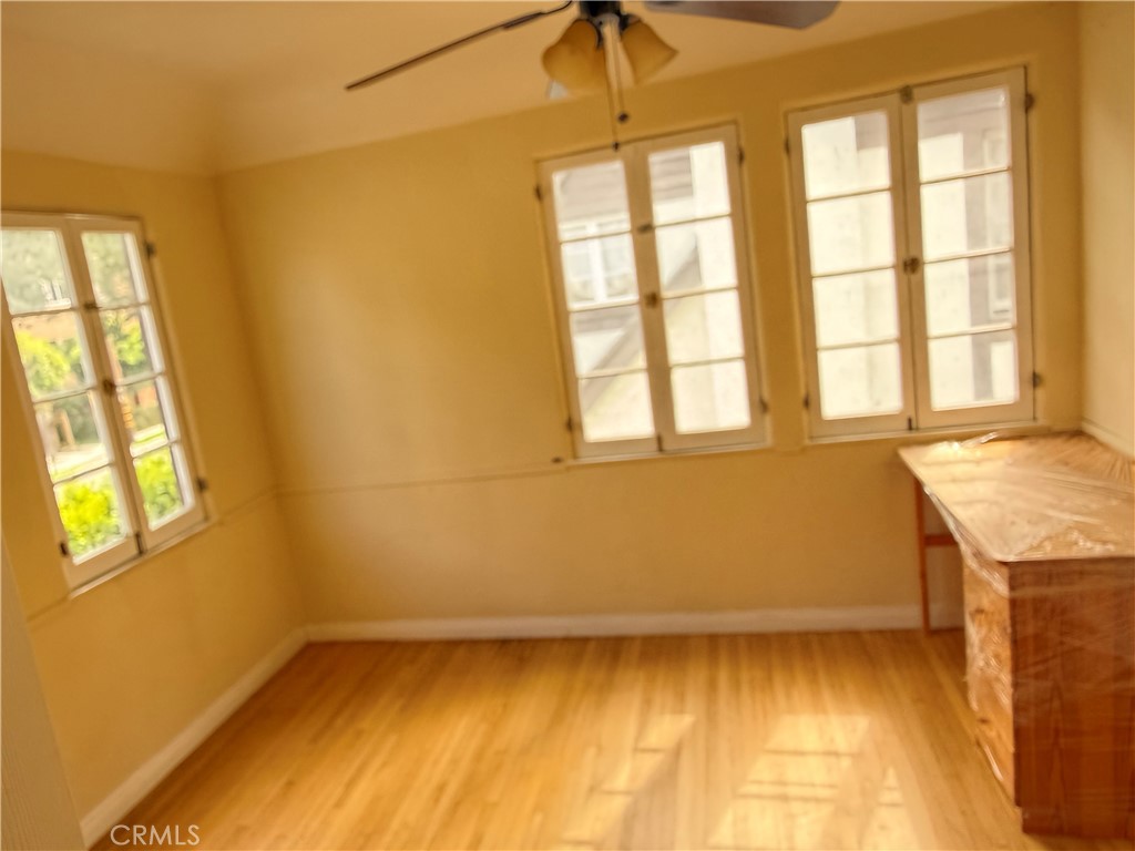 1437 Greenfield Avenue Property Photo 16