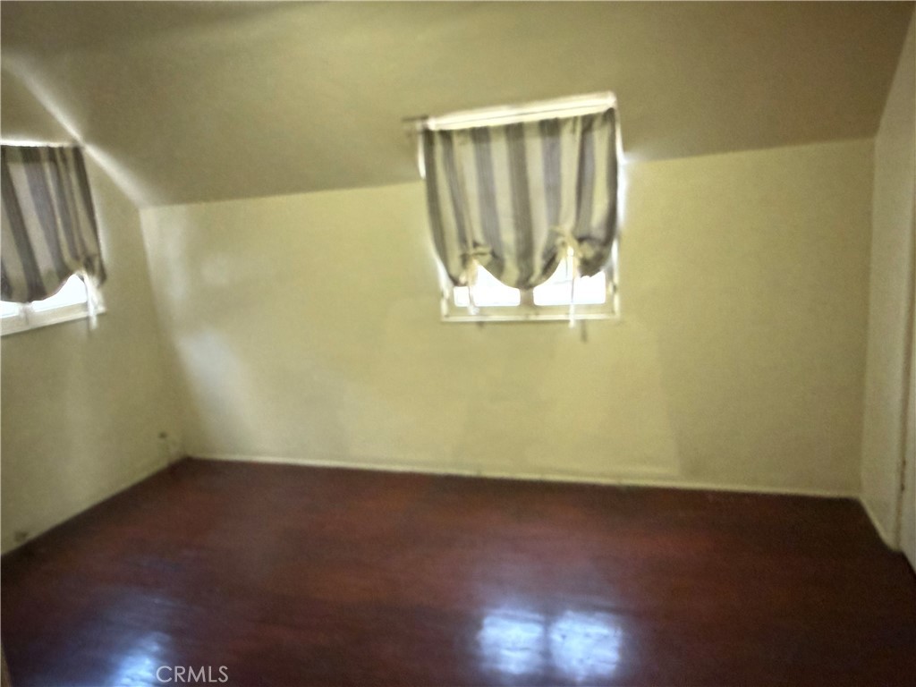 1437 Greenfield Avenue Property Photo 23