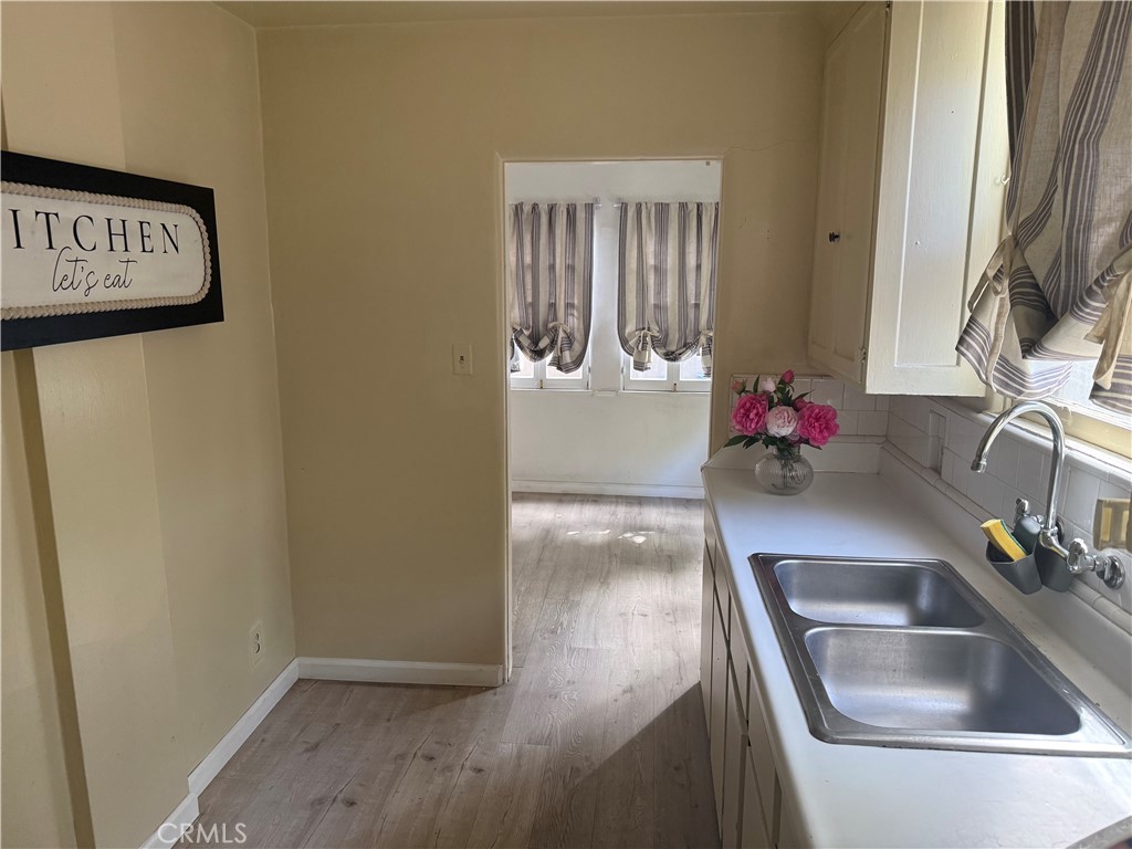 1437 Greenfield Avenue Property Photo 29