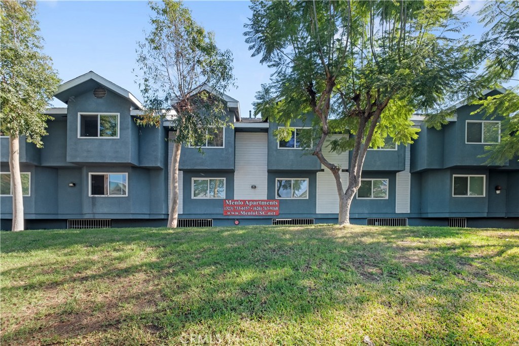 2726 S Menlo Ave. Property Photo 21