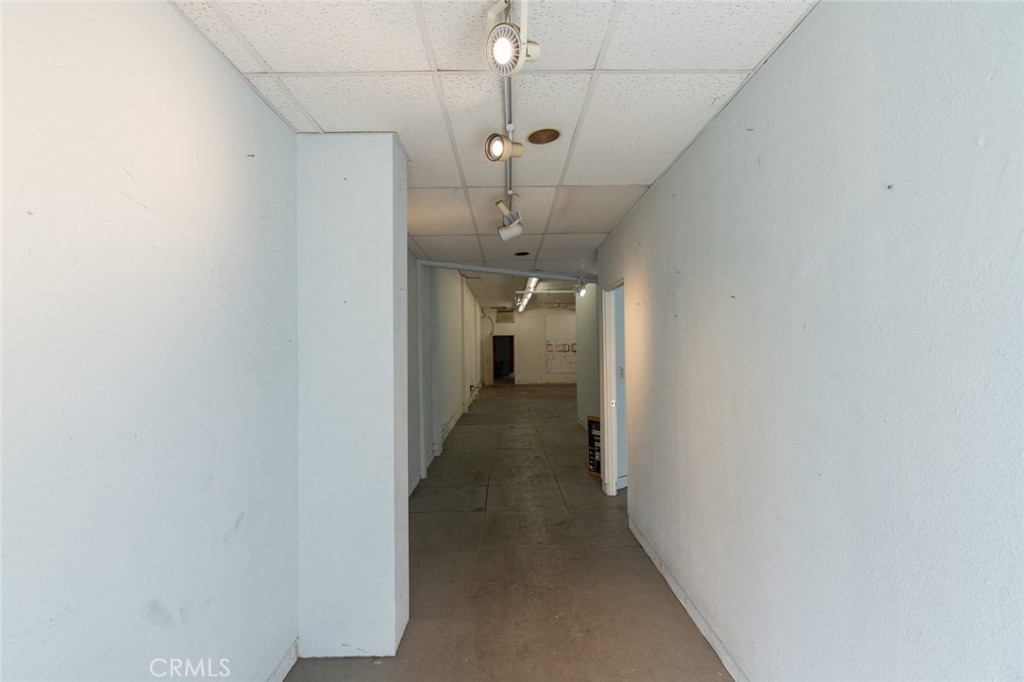 414 6th St Property Photo 3