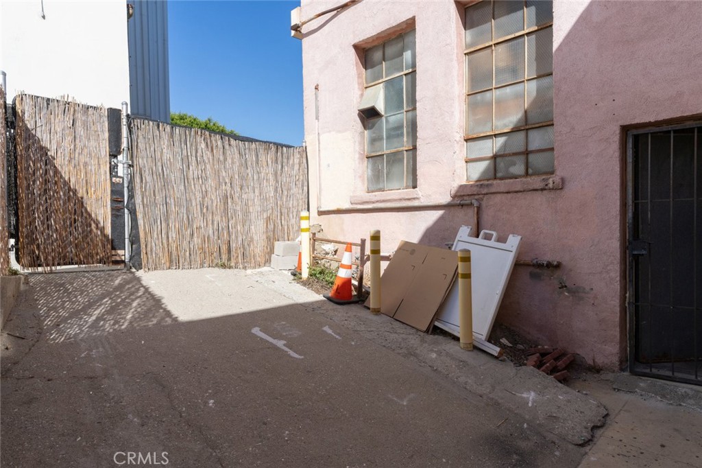 414 6th St Property Photo 12