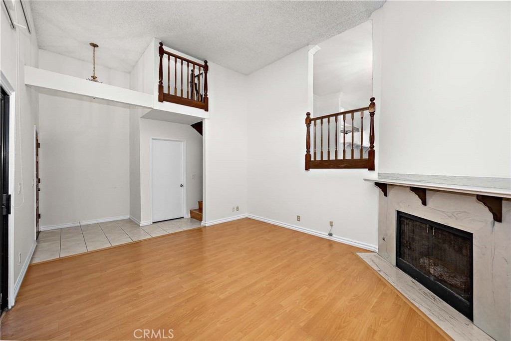 1006 Arcadia D Property Photo 14