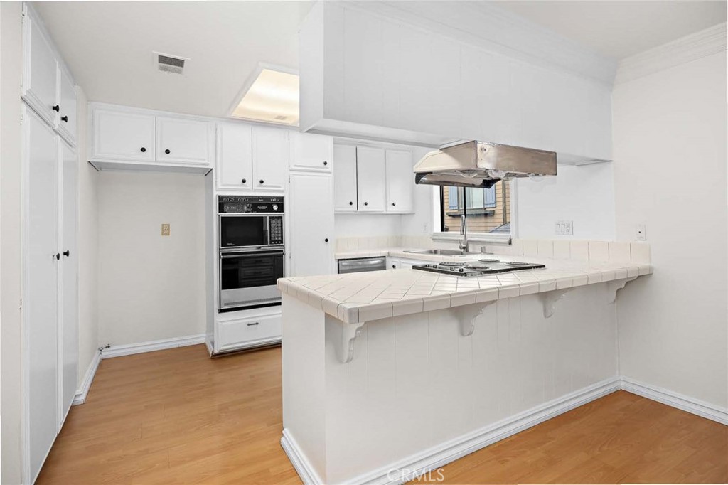 1006 Arcadia D Property Photo 23