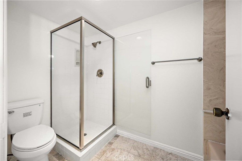 1006 Arcadia D Property Photo 28