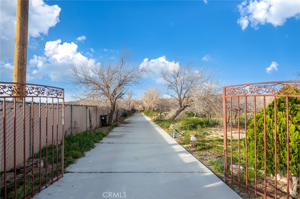 31516 Clay River Road Property Photo 3