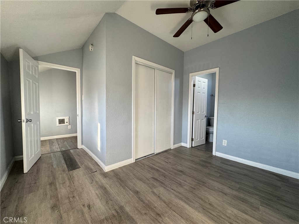 252 S 7th Property Photo 9