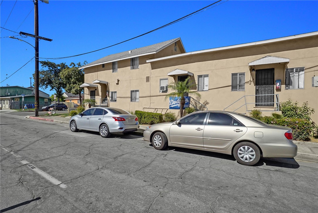 252 S 7th Property Photo 15