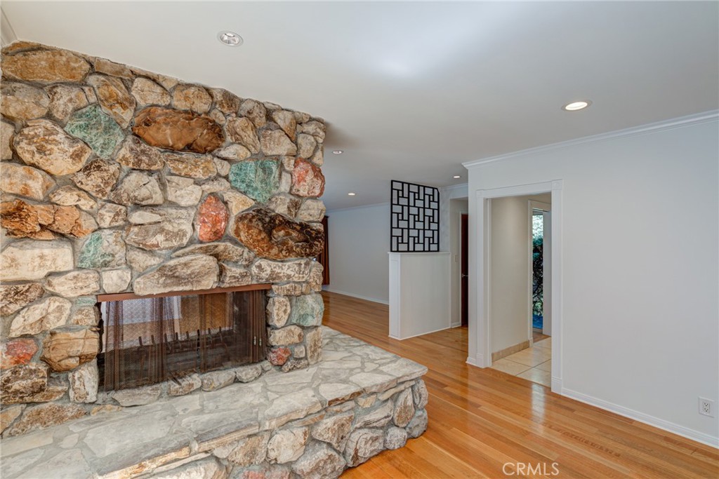 2740 Hutton Drive Property Photo 11