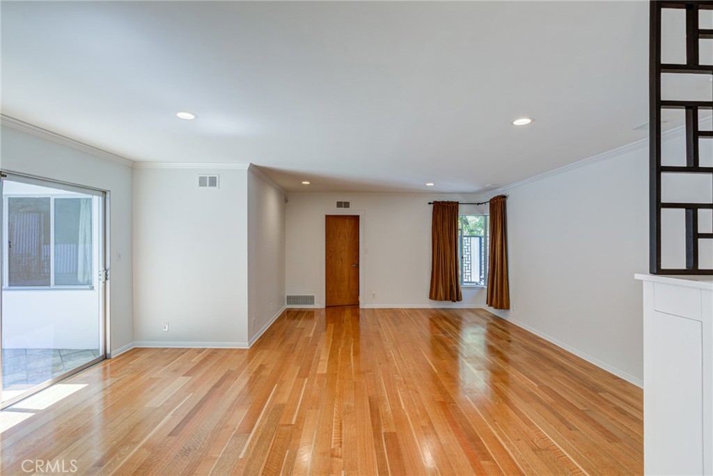 2740 Hutton Drive Property Photo 12