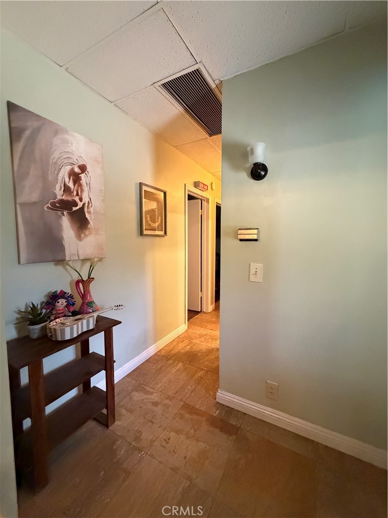15421 Newton Street Property Photo 7