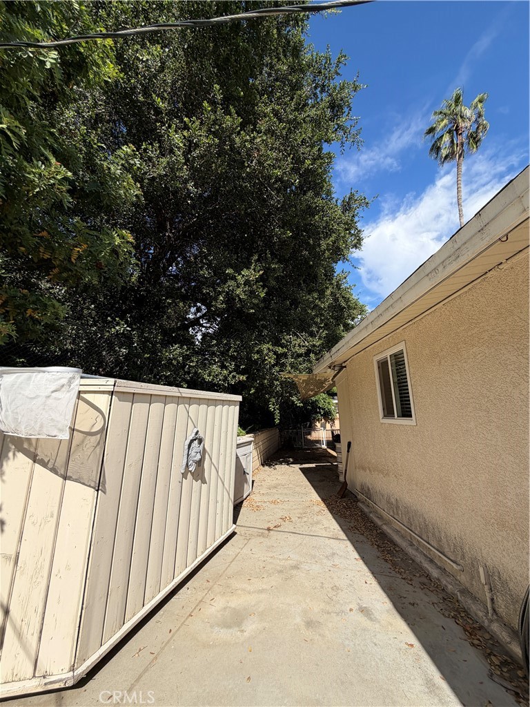 15421 Newton Street Property Photo 22