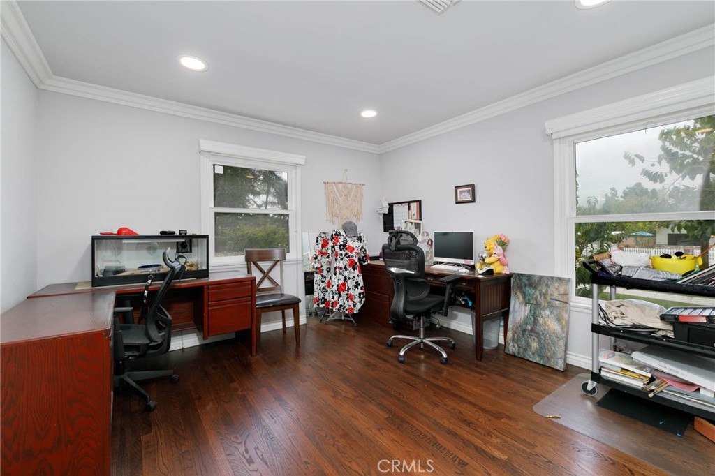 307 11th Property Photo 20