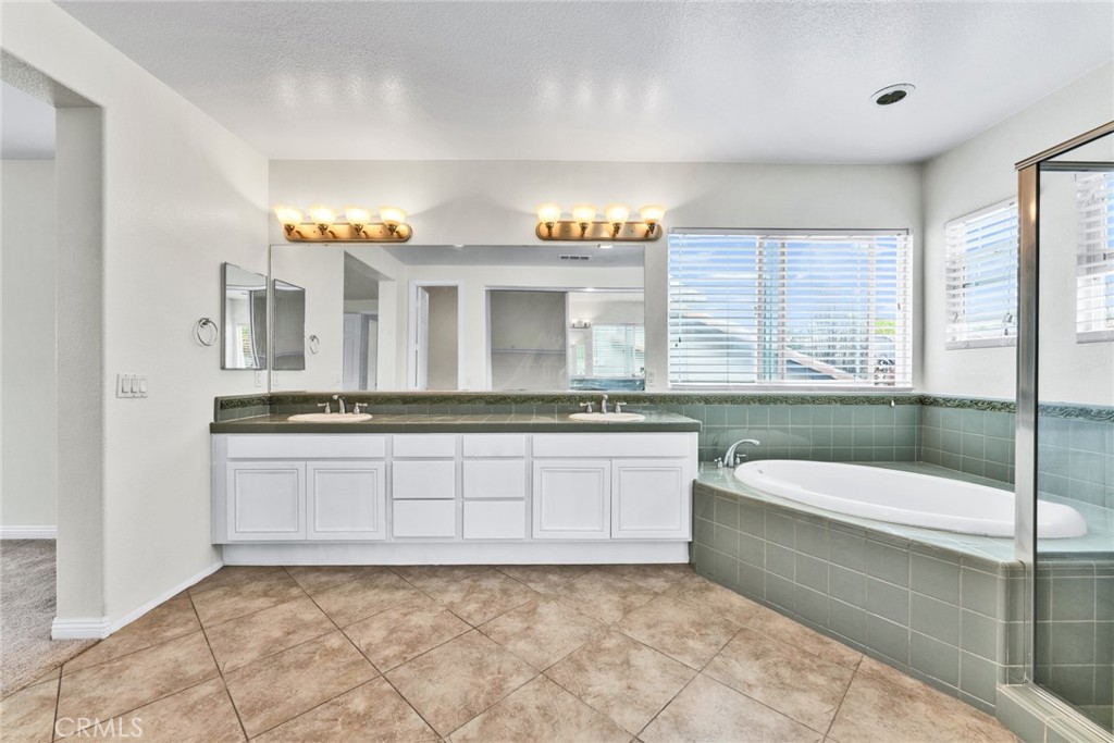 34326 Forest Oaks Property Photo 23