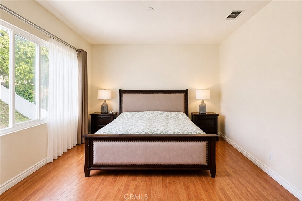 4575 Willow Bend Court Property Photo 18