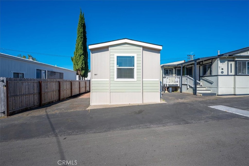 1255 Orcutt Road B27 Property Photo 4