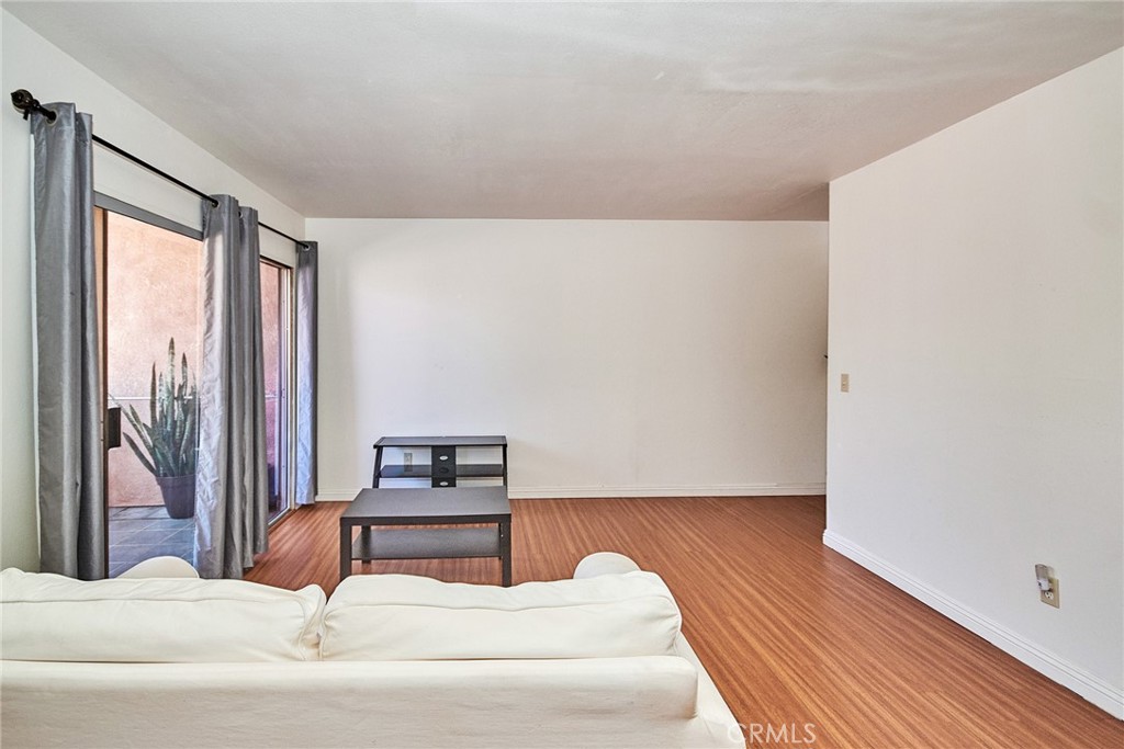 11829 Ferris Road C Property Photo 3