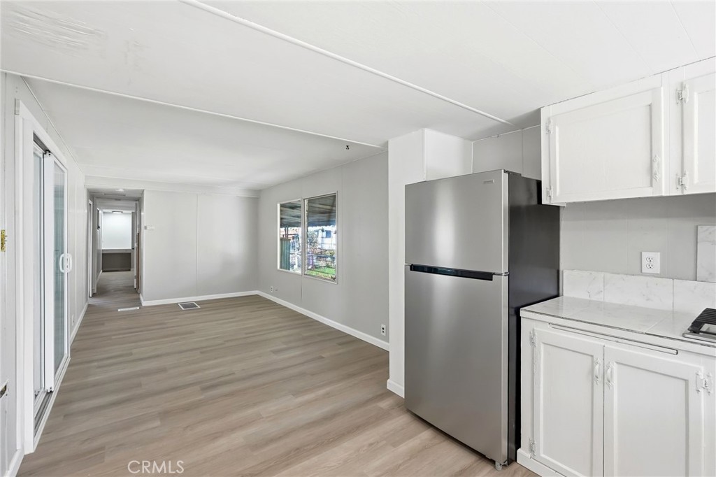 2150 S San Jacinto Avenue 31 Property Photo 12
