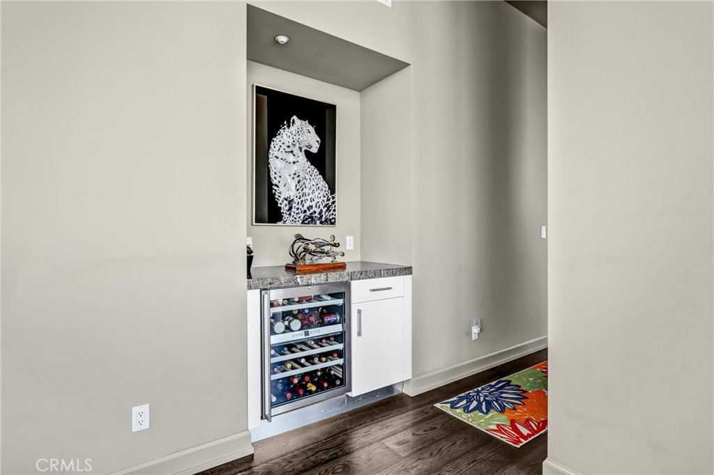 900 W Olympic Boulevard 50a Property Photo 21