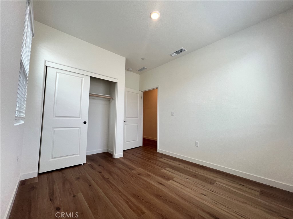3421 Misty Lake Dr Property Photo 4