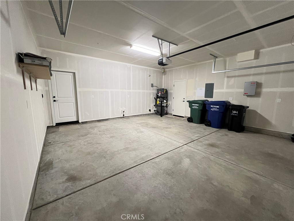 3421 Misty Lake Dr Property Photo 25